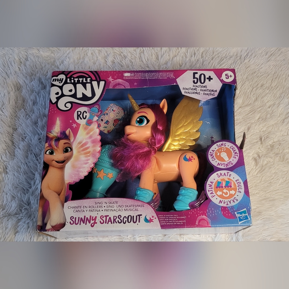 My Little Pony Sunny Starscout Sing N Skate
